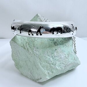 Silpada Rare HTF Sterling Storyteller Shadowbox Bangle Bracelet w/Safety Chain